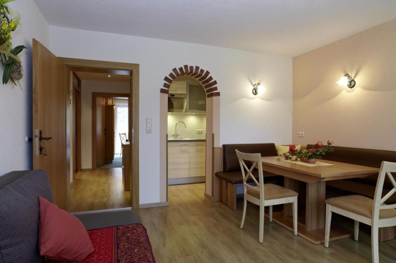 Pension Bartlhof Лермос Экстерьер фото